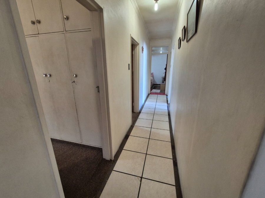 3 Bedroom Property for Sale in Mabille Park Western Cape